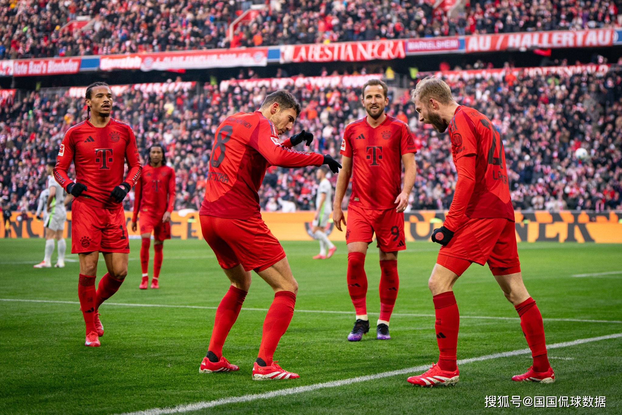 爱游戏推荐2025关于欧冠清晨再迎强敌，费耶诺德篮板制胜，主帅态度——话题不断，赛程密集仍需轮换的信息