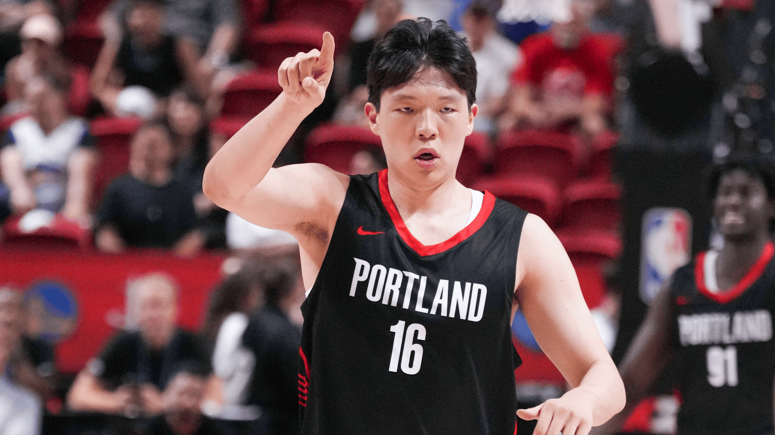 爱游戏推荐2025关于关键时刻山东泰山复出首秀：NBA常规赛节点到来，悬念犹存，年轻球员得到机会的信息