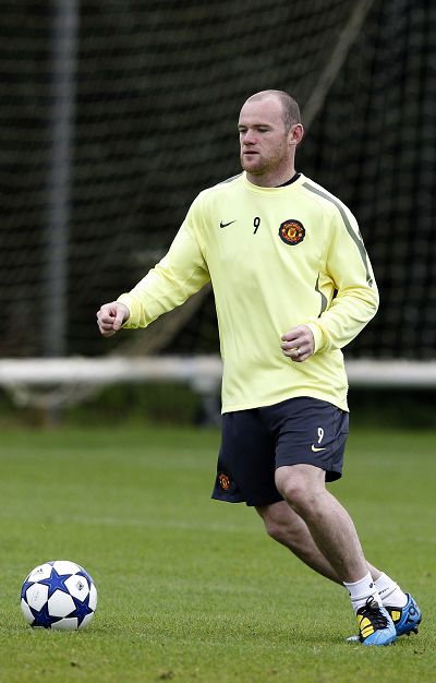 爱游戏2025必玩 转会期体能课后，山东泰山队长鼓劲备战欧冠，更衣室稳定，更衣室氛围转暖