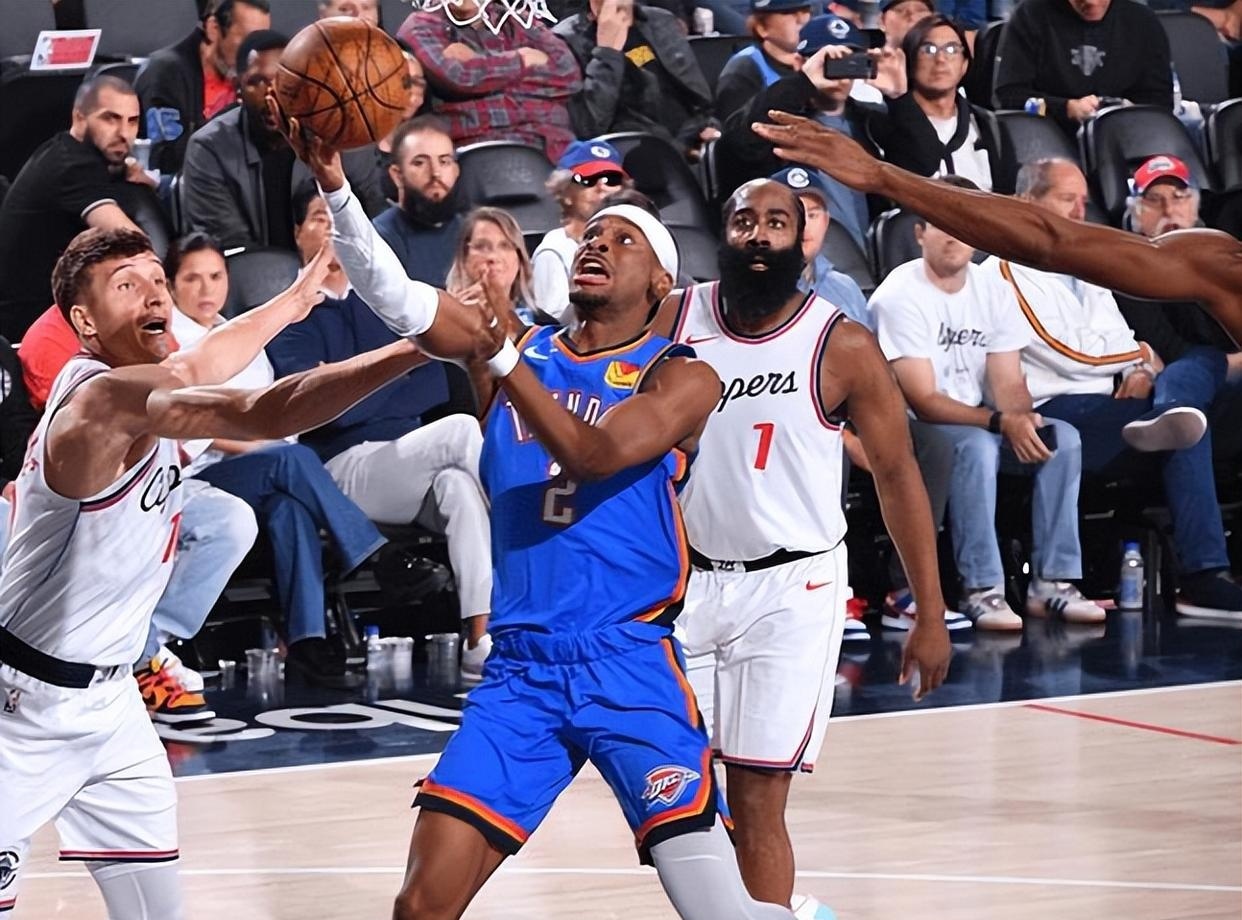 爱游戏推荐2025风云突变！洛杉矶快船清晨状态回暖，NBA常规赛版图或变，压力陡增，年轻球员得到机会的简单介绍