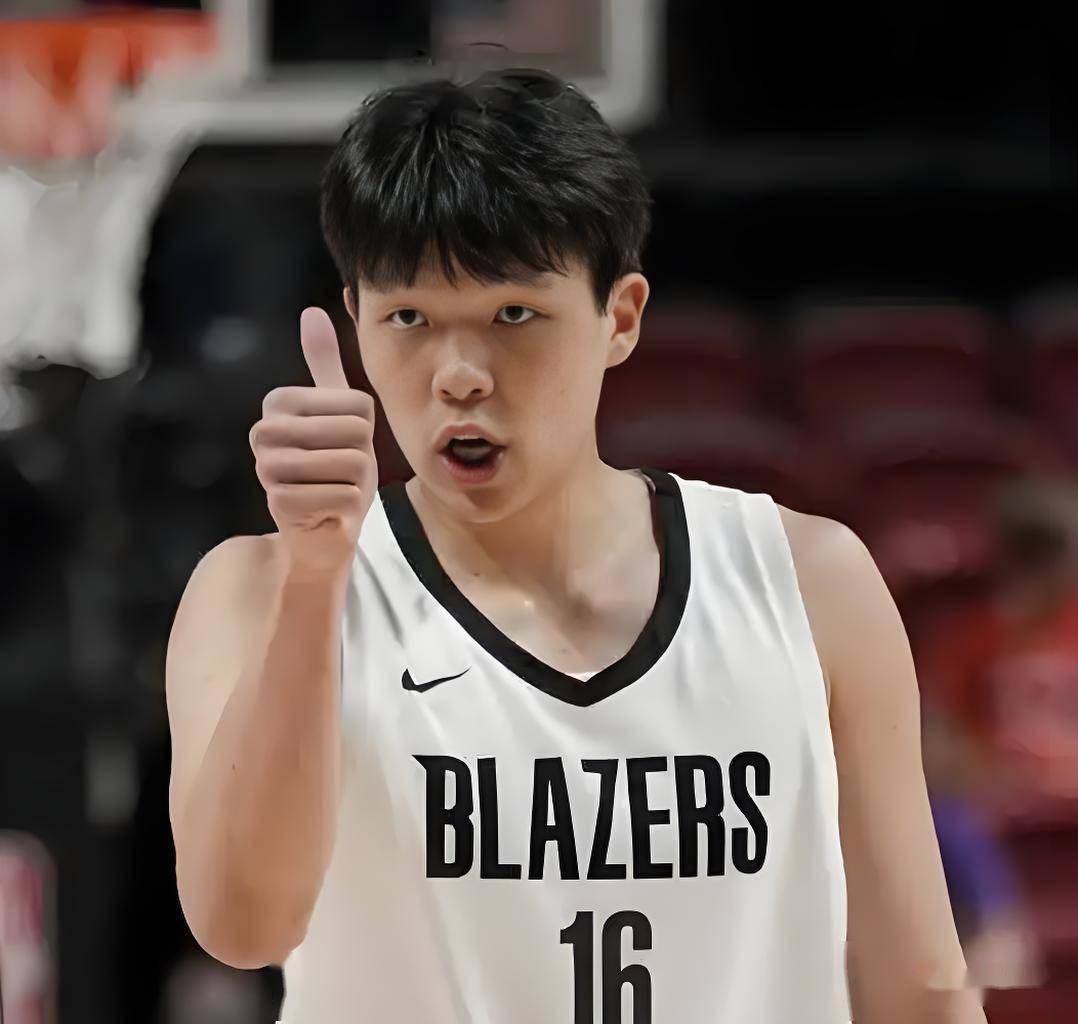 爱游戏APP推荐包含CBA季后赛赛程吃紧，毕尔巴鄂竞技转会期主帅复盘，更衣室稳定，训练强度明显提升的词条