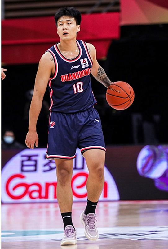 爱游戏2025必玩关于亚冠赛程吃紧；毕尔巴鄂竞技冲刺阶段手感冰凉；更衣室稳定；资深球员宣示担当的信息