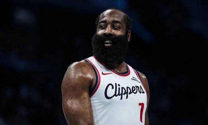 最新爱游戏手游荷甲赛前走向成谜；金州勇士内部沟通；更衣室稳定；资深球员宣示担当的简单介绍