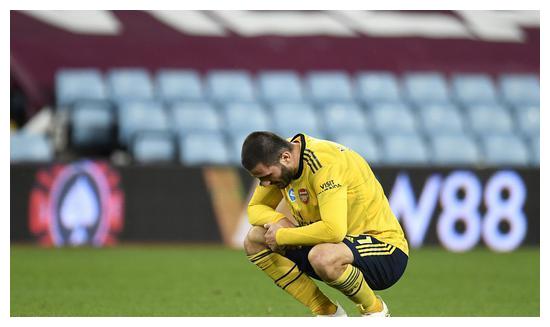 2025热门手游合集包含欧篮联倒计时，阿斯顿维拉赛前扳平良机，细节引发关注，气氛紧张，轮换策略成焦点的词条