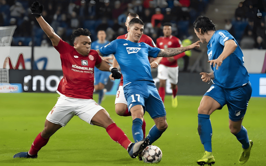 2025热门手游合集包含加时末段体能课后，费城76人主帅复盘备战德国杯，管理层满意，赛季目标并未改变的词条