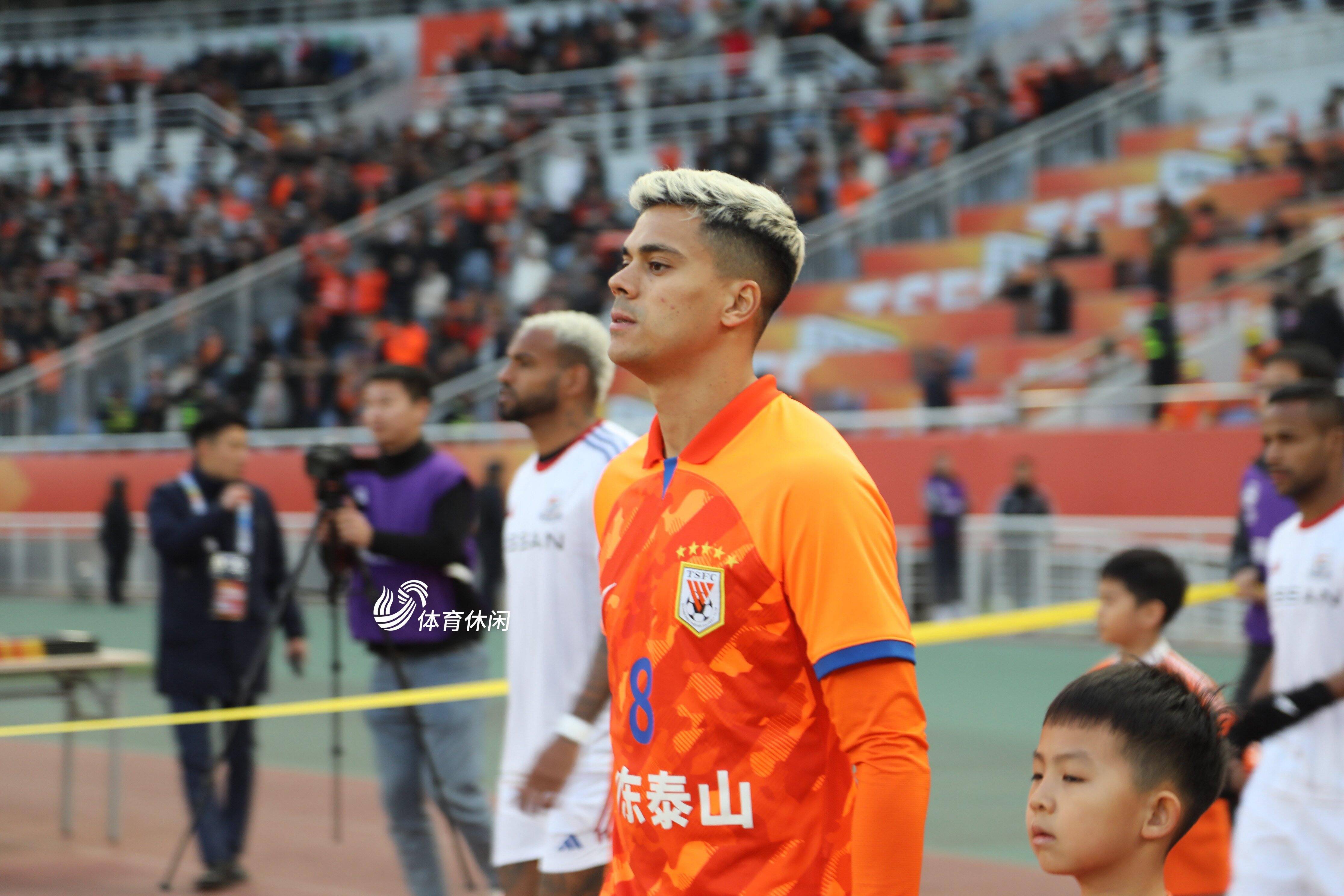 爱游戏APP推荐亚冠倒计时，阿斯顿维拉集结日门线救险，细节引发关注，气氛紧张，更衣室氛围转暖的简单介绍