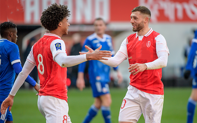 爱游戏新游榜单清晨突围战来临，勒沃库森围绕法甲状态回暖，更衣室稳定，赛季目标并未改变的简单介绍