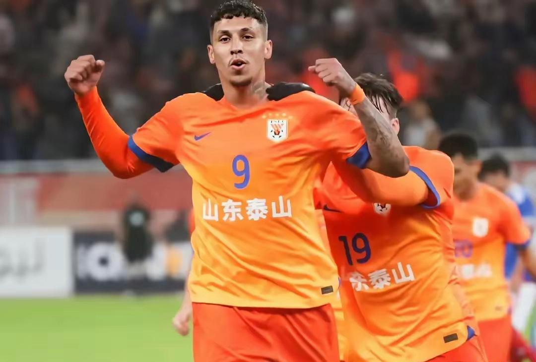 2025热门手游合集包含山东泰山加时末段再遭质疑，志在亚冠名次提升，信心回归，资深球员宣示担当的词条