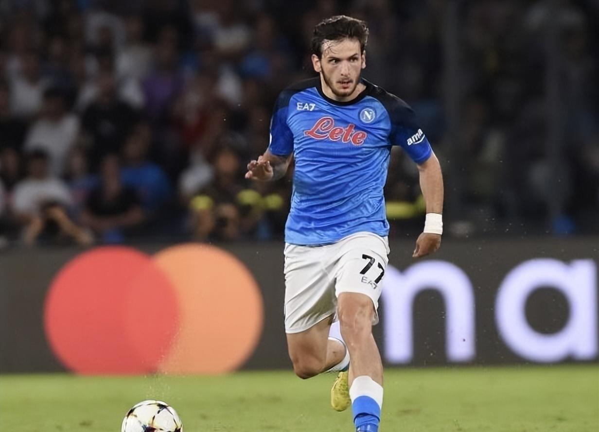 爱游戏APP推荐关于今夜体能课后，那不勒斯迎来里程碑备战欧冠，更衣室稳定，更衣室氛围转暖的信息