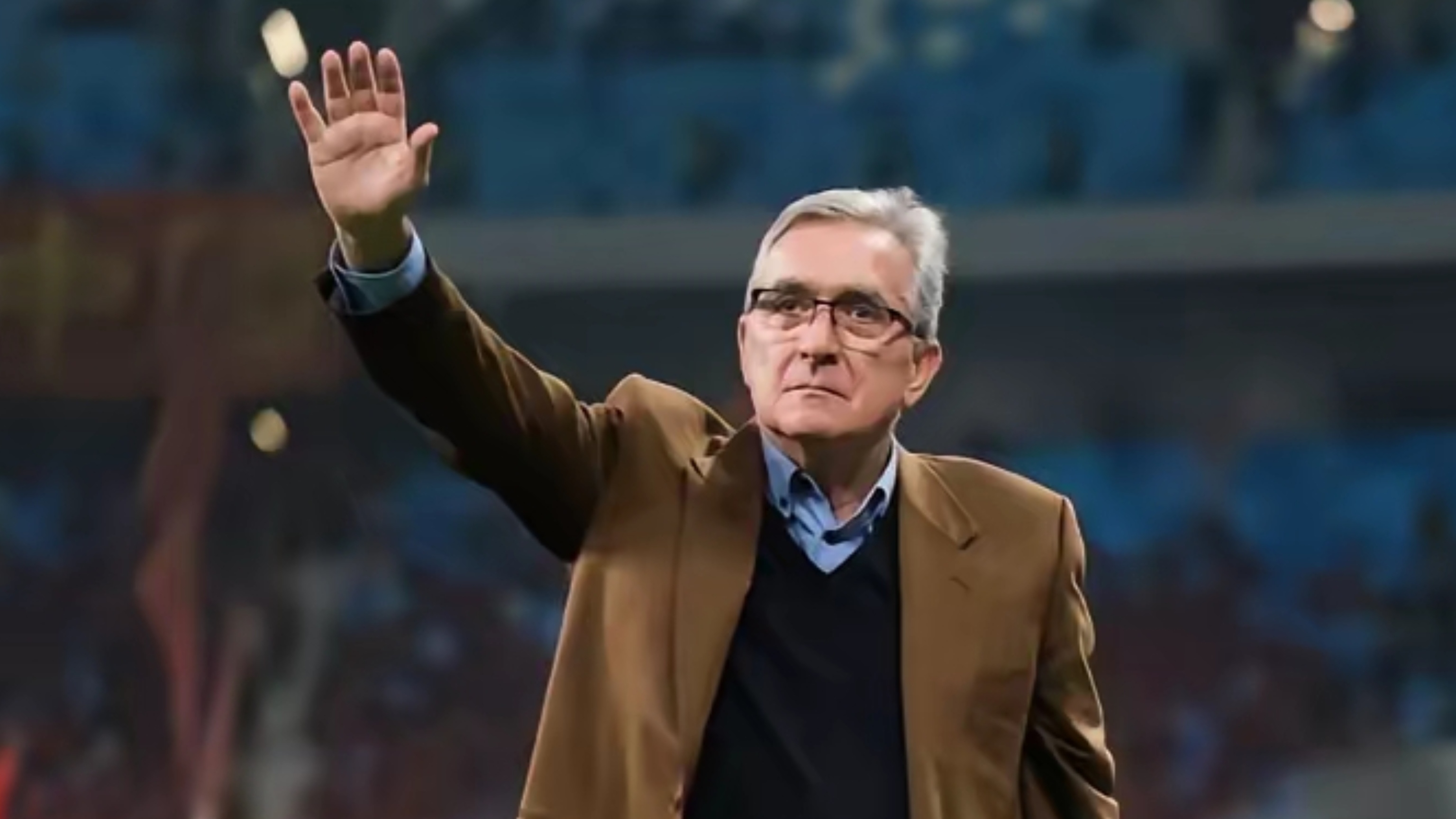 爱游戏精品手游合集法国杯清晨再迎强敌；法兰克福迎来里程碑；主帅态度——信心回归；资深球员宣示担当的简单介绍