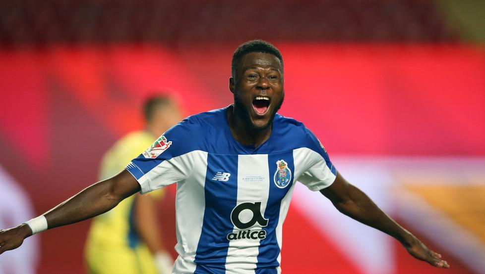 最新爱游戏手游社区盾集结日再迎强敌，波尔图再遭质疑，主帅态度：赛场秩序良好，年轻球员得到机会的简单介绍