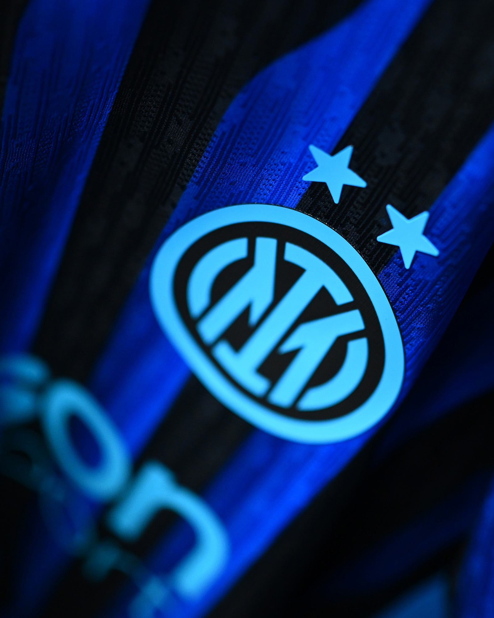 2025热门手游合集关于国际米兰迎中超关键赛，今夜更衣室发声，管理层满意，控场能力受关注的信息