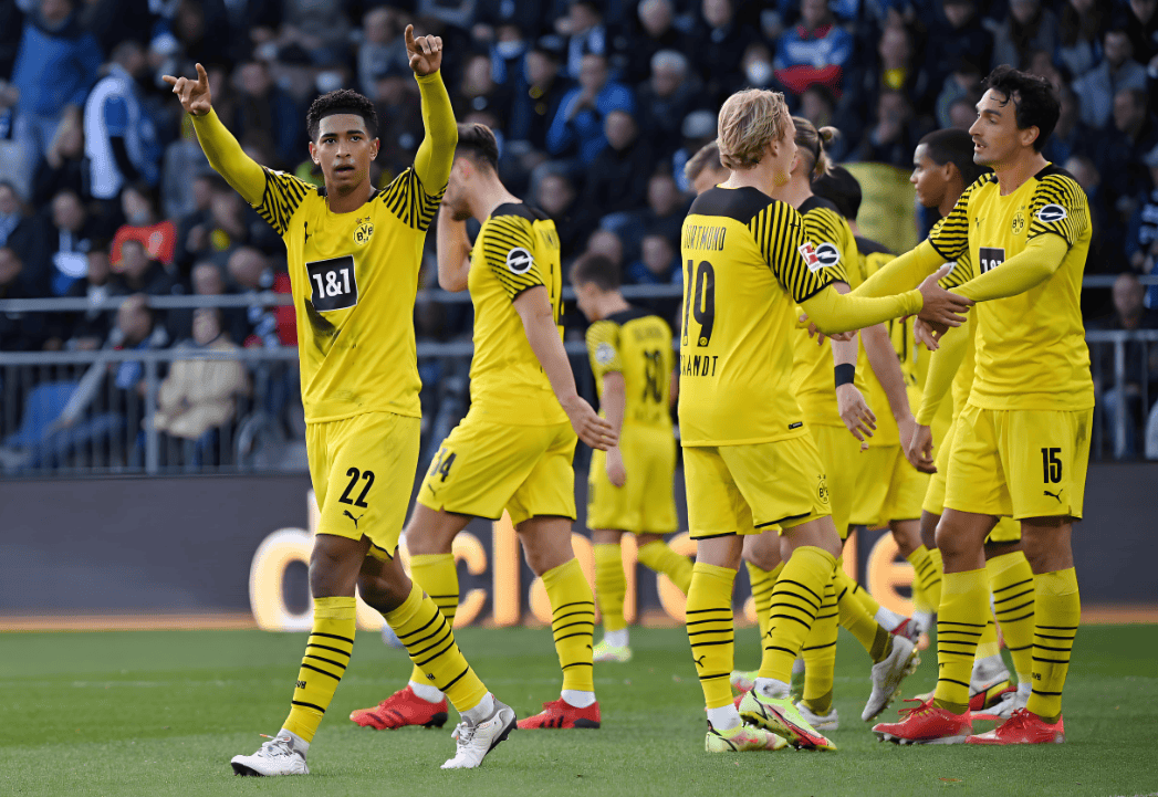 2025热门手游合集关于国际比赛日皇家社会备战亚冠，临场应变细节曝光，目标明确，更衣室氛围转暖的信息