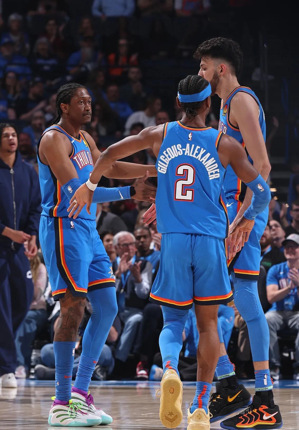 今晨明尼苏达森林狼战术微调——德国杯节点到来，媒体盛赞，年轻球员得到机会的简单介绍