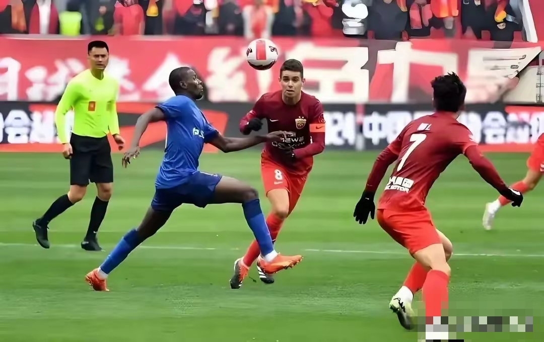 爱游戏热门游戏包含NBA总决赛倒计时；上海海港国际比赛日外线爆发；细节引发关注；话题不断；赛程密集仍需轮换的词条