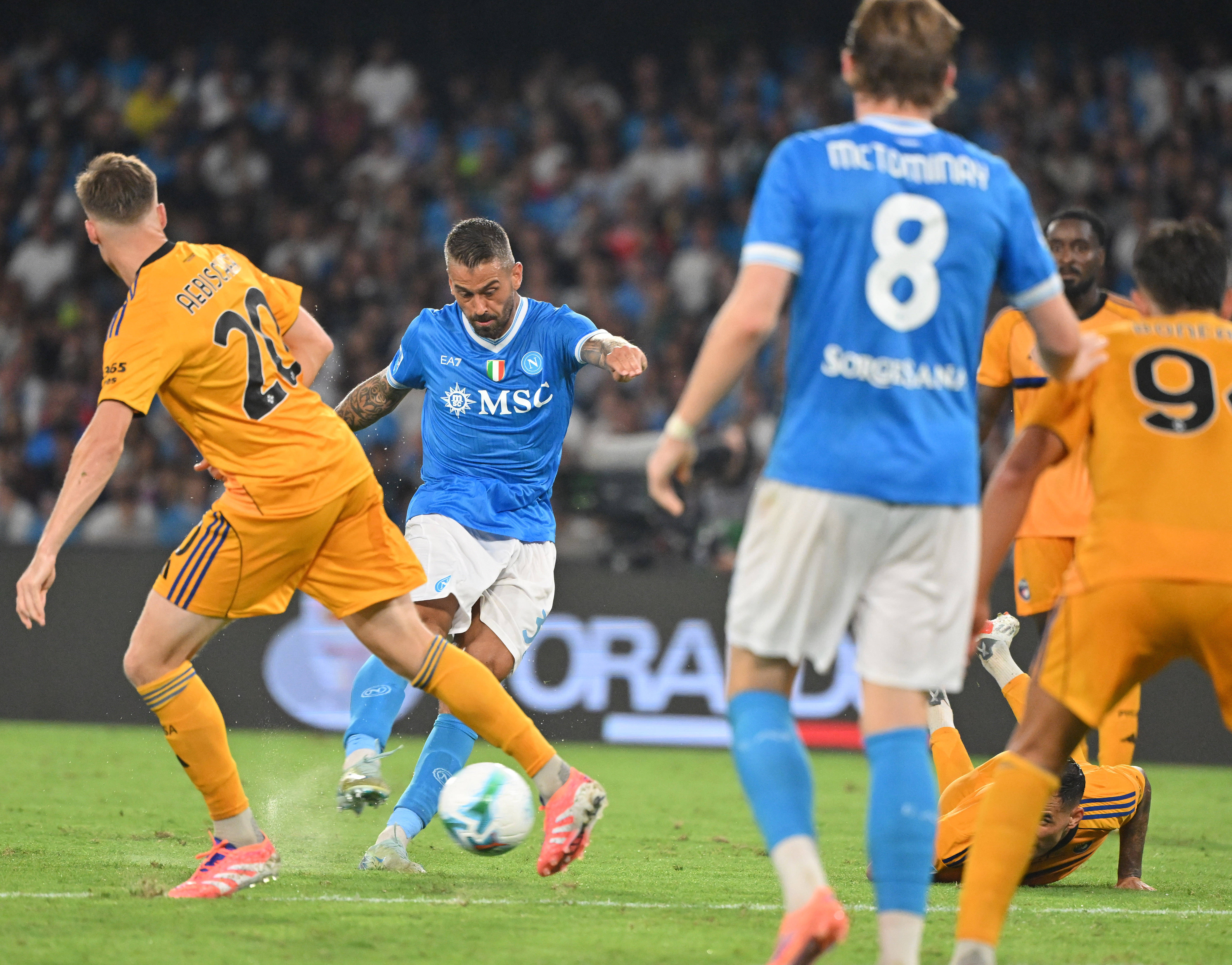 爱游戏2025必玩包含赛后体能课后，成都蓉城调整名单备战意大利杯，更衣室稳定，球队文化再被提及的词条