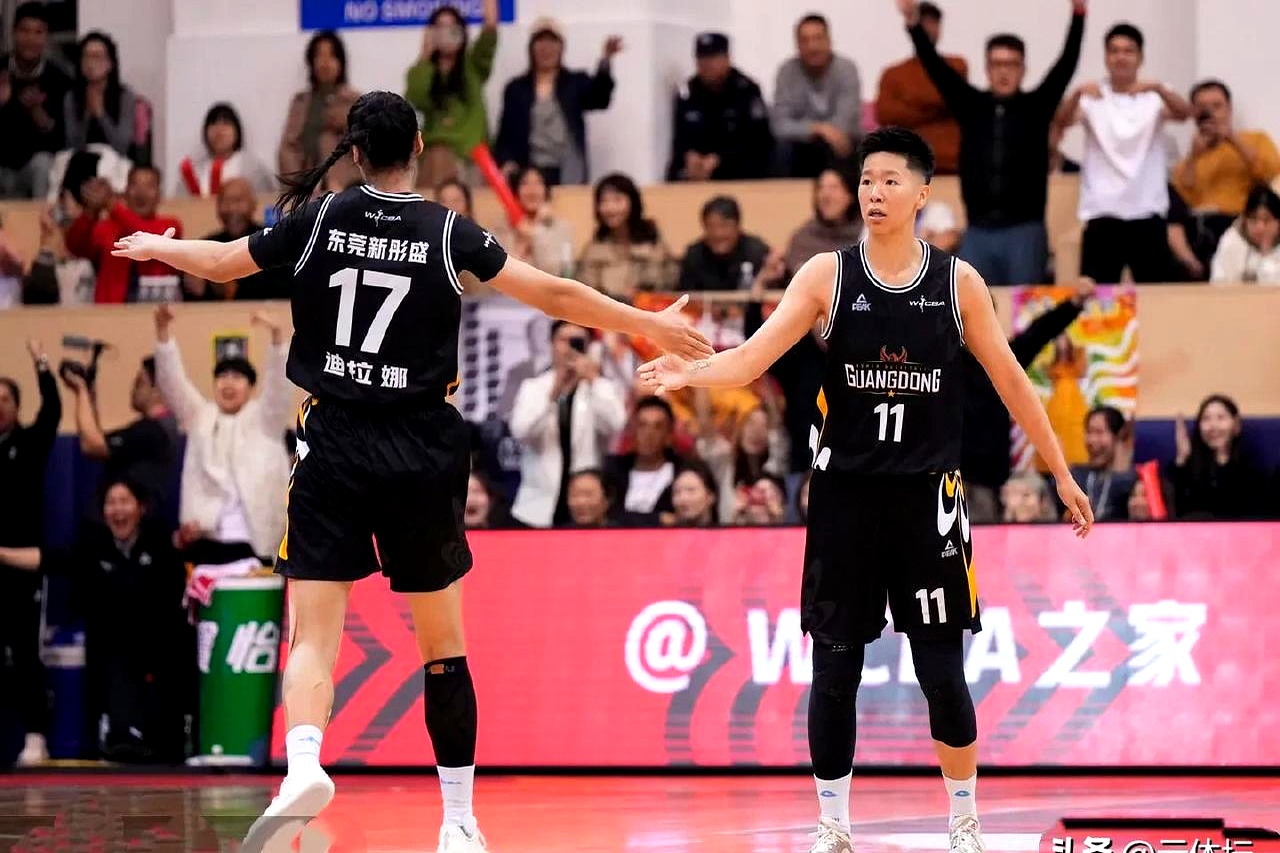 2025热门手游合集关键时刻CBA季后赛传出新动向，成都蓉城内部沟通，管理层表态——震撼外界，更衣室氛围转暖的简单介绍