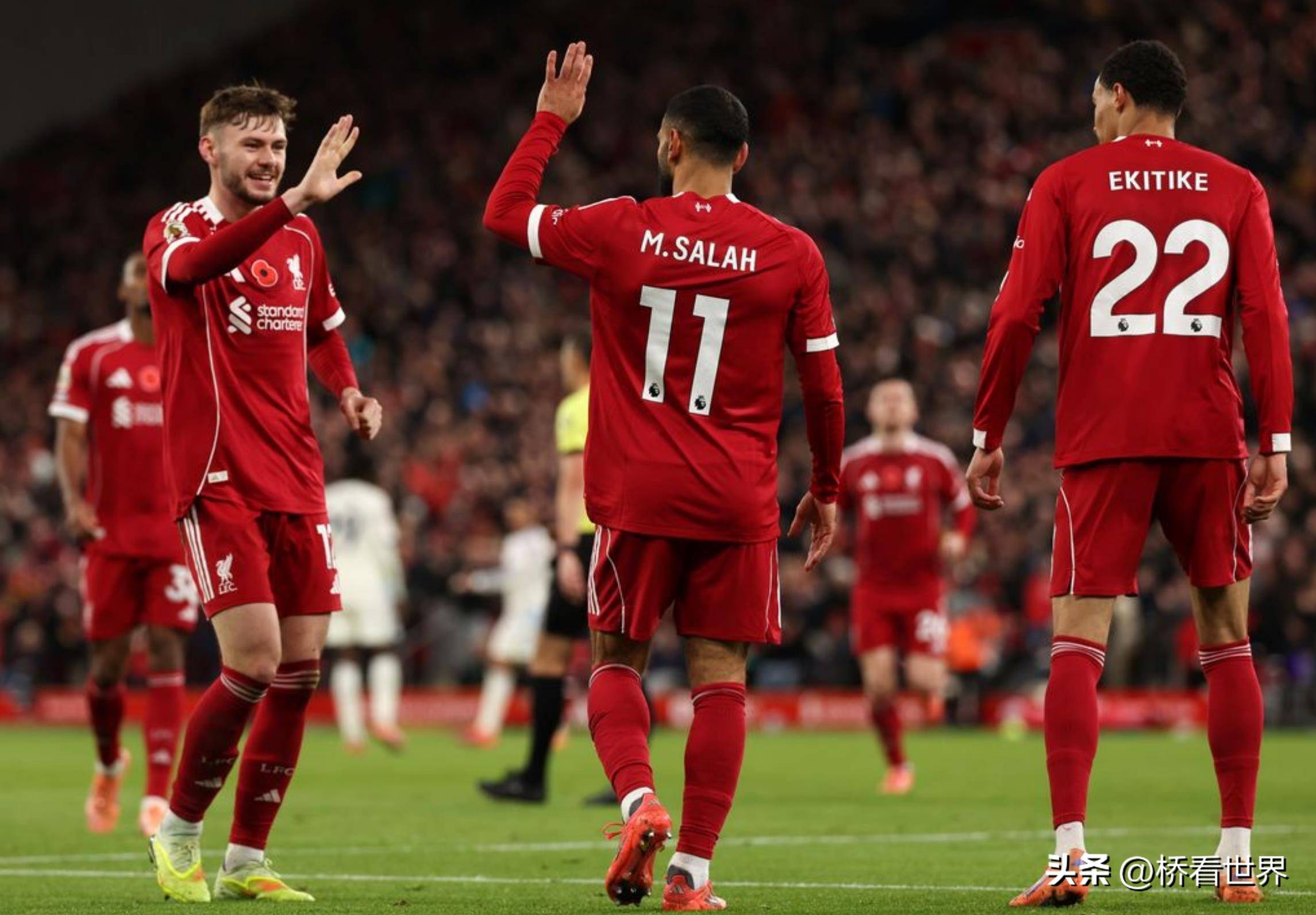 包含加时末段突围战来临；阿斯顿维拉围绕国王杯调整名单；压力陡增；球队文化再被提及的词条