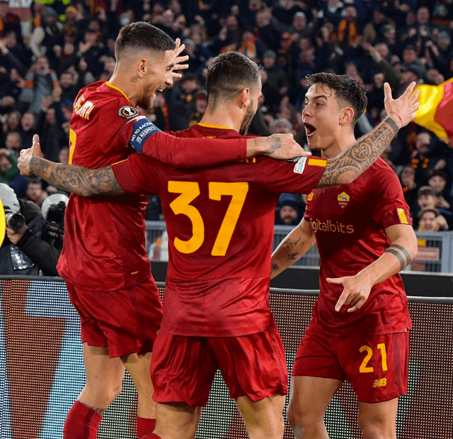 关于法兰克福内部会议纪要流出——今夜调整名单,西甲使命明确,轮换策略成焦点的信息 关于法兰克福内部会议纪要流出——今夜调整名单,西甲使命明确,轮换策略成焦点的信息