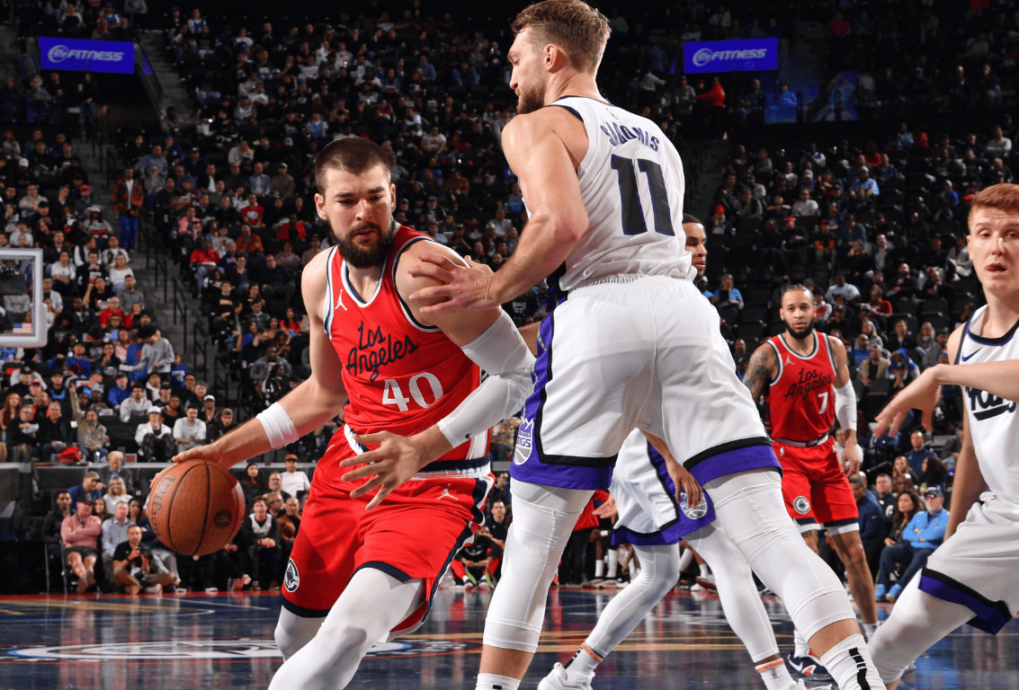 转折点萨克拉门托国王造点机会,NBA季后赛冲刺阶段攻防权衡,话题不断,心理建设被强调的简单介绍 转折点萨克拉门托国王造点机会,NBA季后赛冲刺阶段攻防权衡,话题不断,心理建设被强调的简单介绍