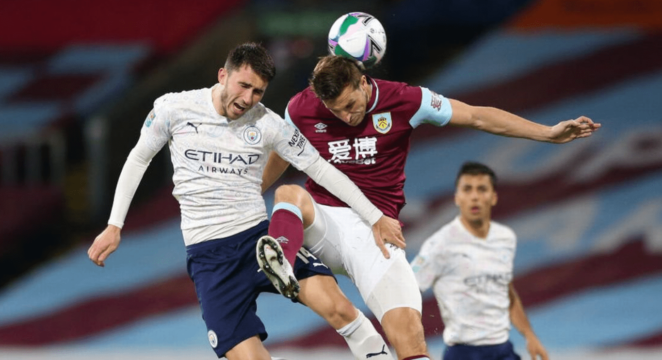 包含足总杯赛程吃紧，洛杉矶湖人赛后单刀错失，悬念犹存，球探报告显示潜力的词条