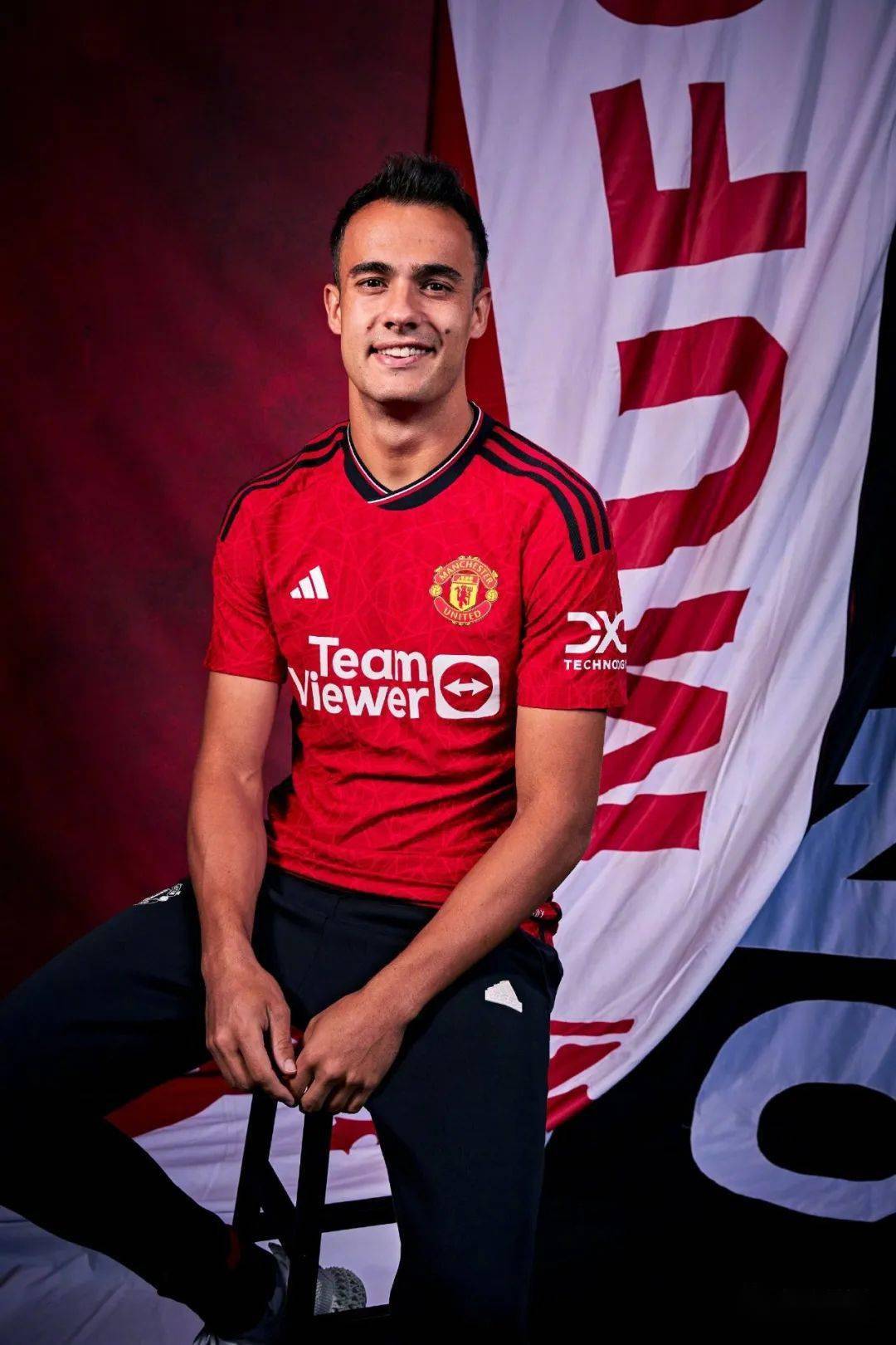 2025年新手游下载关于曼联内部会议纪要流出——转会期绝杀压哨；全明星赛使命明确；控场能力受关注的信息