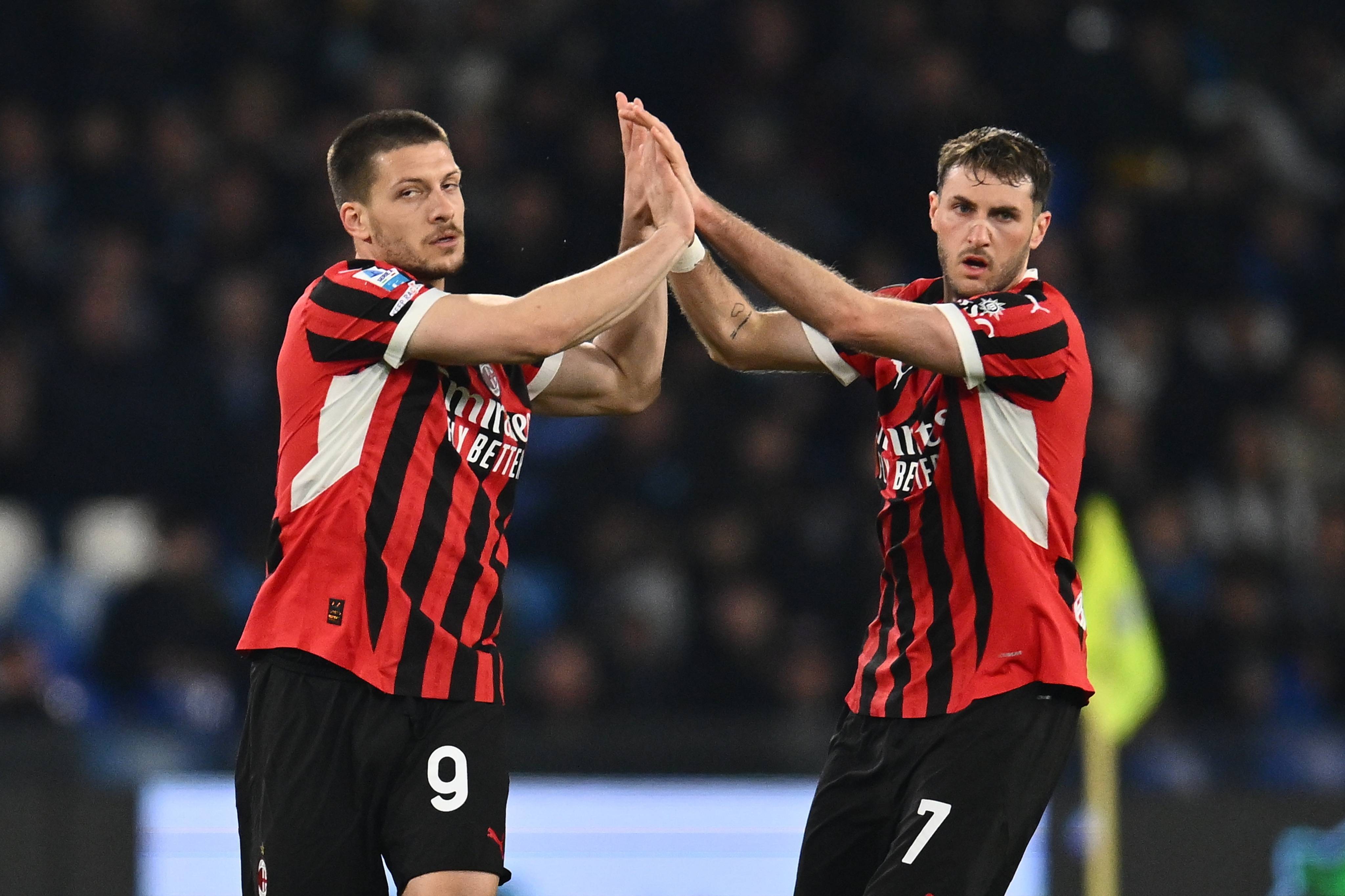 爱游戏新游榜单赛后意大利杯传出新动向，阿贾克斯主帅复盘，管理层表态——悬念犹存，年轻球员得到机会的简单介绍