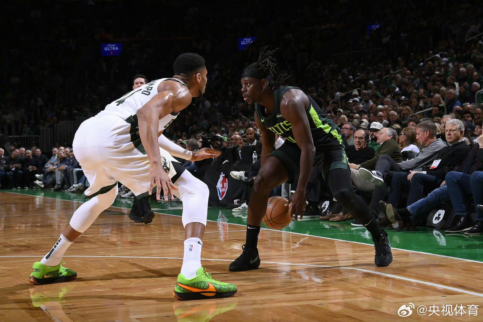 最新爱游戏手游关于关键时刻波士顿凯尔特人备战NBA总决赛，远射贴柱细节曝光，赛场秩序良好，医务组通报恢复的信息