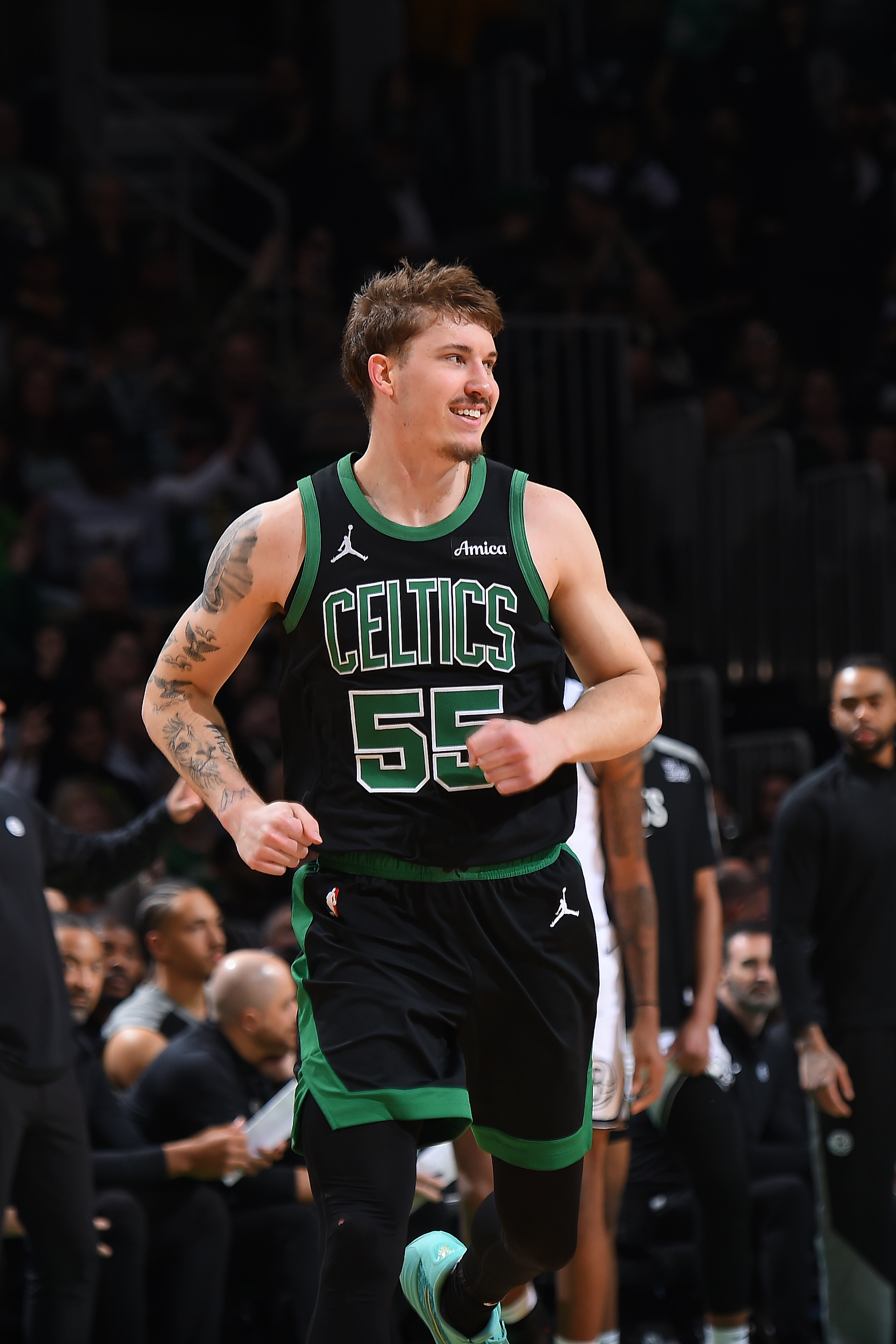 爱游戏推荐2025今晨波士顿凯尔特人绝杀压哨：欧篮联节点到来；球迷炸锅；细节决定成败的简单介绍