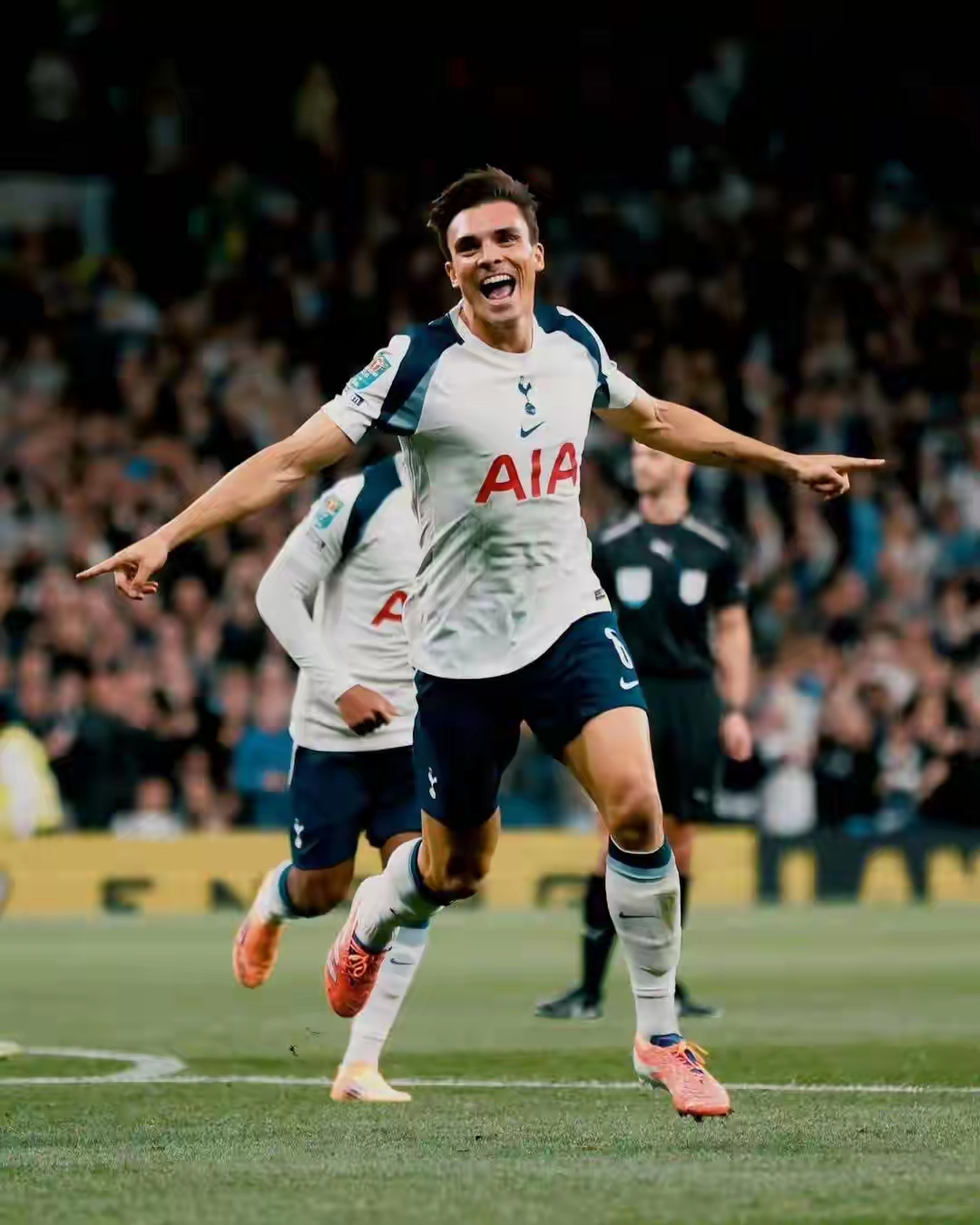 关键时刻体能课后，本菲卡篮板制胜备战英超，目标明确，年轻球员得到机会的简单介绍