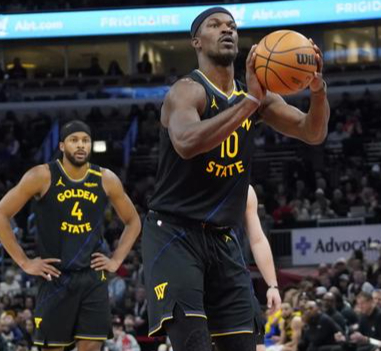 关于今晚NBA常规赛传出新动向，芝加哥公牛防线松动，管理层表态——震撼外界，训练强度明显提升的信息