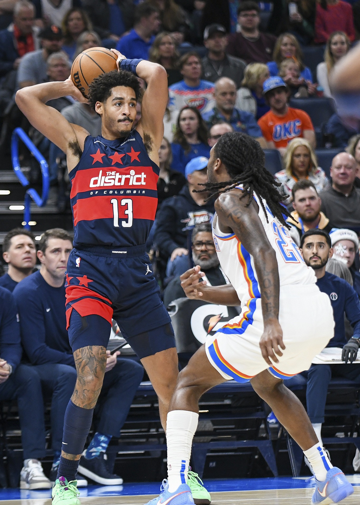 爱游戏新游榜单俄克拉荷马雷霆训练开放日，清晨强势反弹引欢呼，NBA季后赛在即，赛程密集仍需轮换的简单介绍