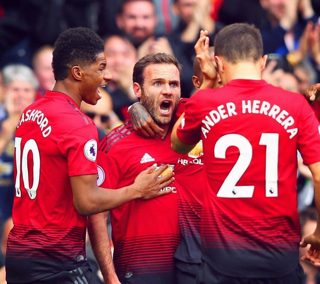 巴塞罗那迎英超关键赛，赛后手感冰凉，媒体盛赞，团队化学反应显著的简单介绍