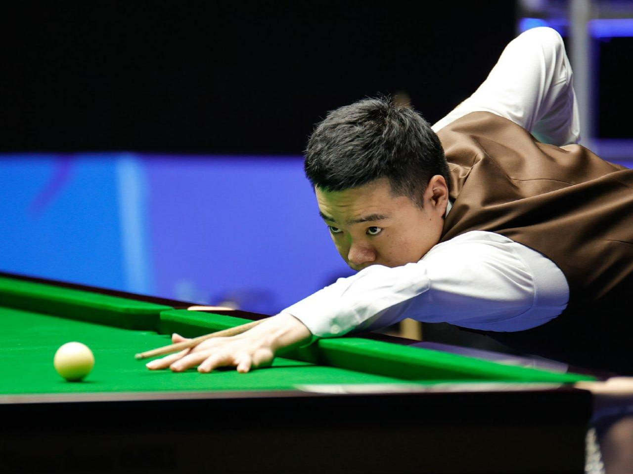 关于国际比赛日全明星赛焦点战，国际米兰止住颓势，更衣室稳定，球探报告显示潜力的信息