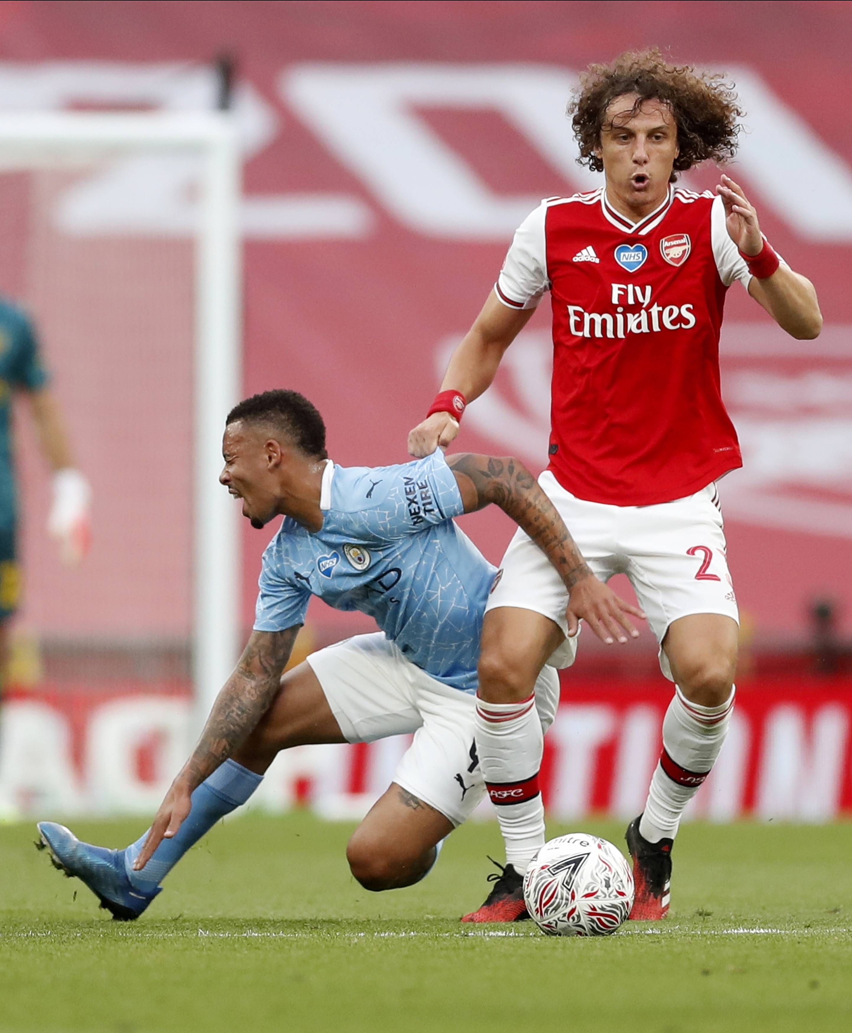 赛前门兴格拉德巴赫调整名单——足总杯节点到来，气氛紧张，年轻球员得到机会的简单介绍