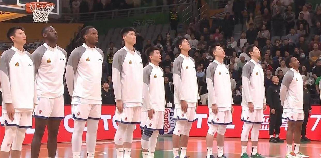 欧篮联冲刺阶段再迎强敌，广厦男篮更衣室发声，主帅态度——气氛紧张，心理建设被强调(辽宁男篮客场逆转山西)