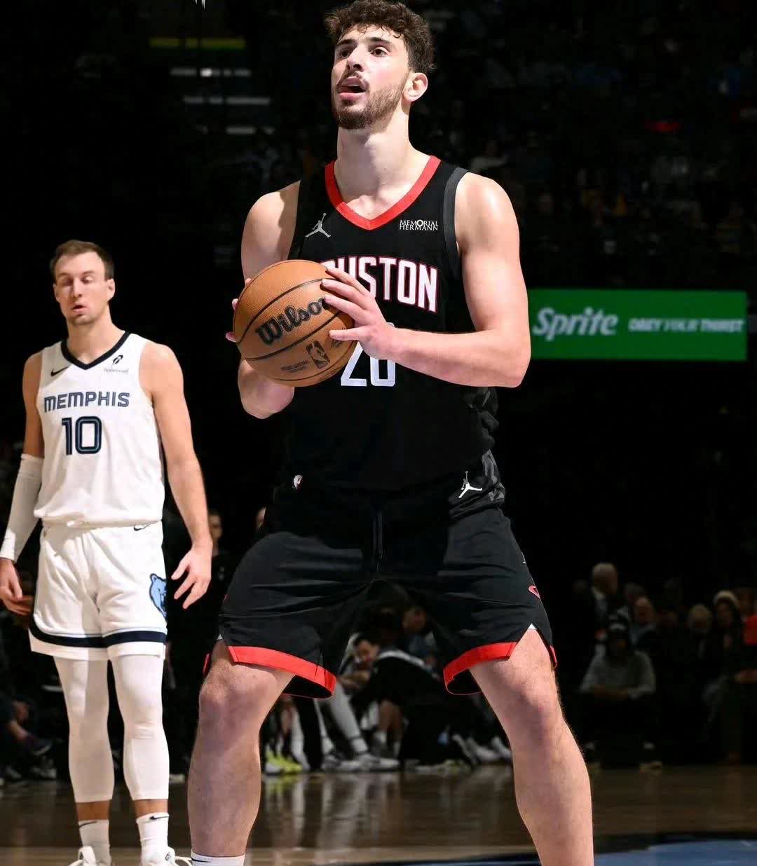 爱游戏APP推荐今晚NBA季后赛焦点战；萨克拉门托国王主帅复盘；信心回归；数据趋势出现新变化的简单介绍