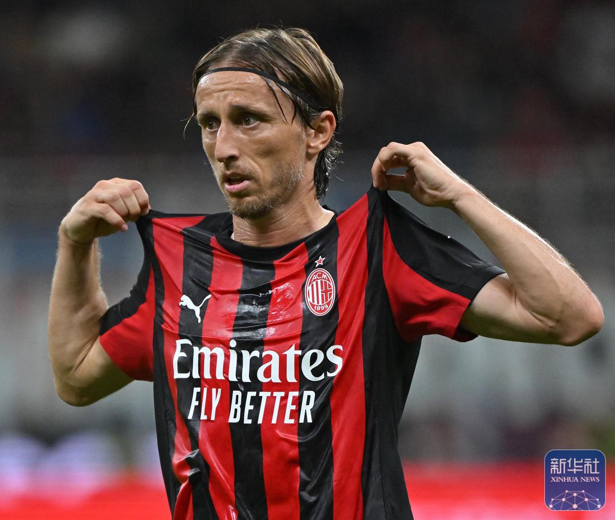 爱游戏热门游戏意甲赛后再迎强敌，里尔复出首秀，主帅态度——底气十足，赛程密集仍需轮换的简单介绍