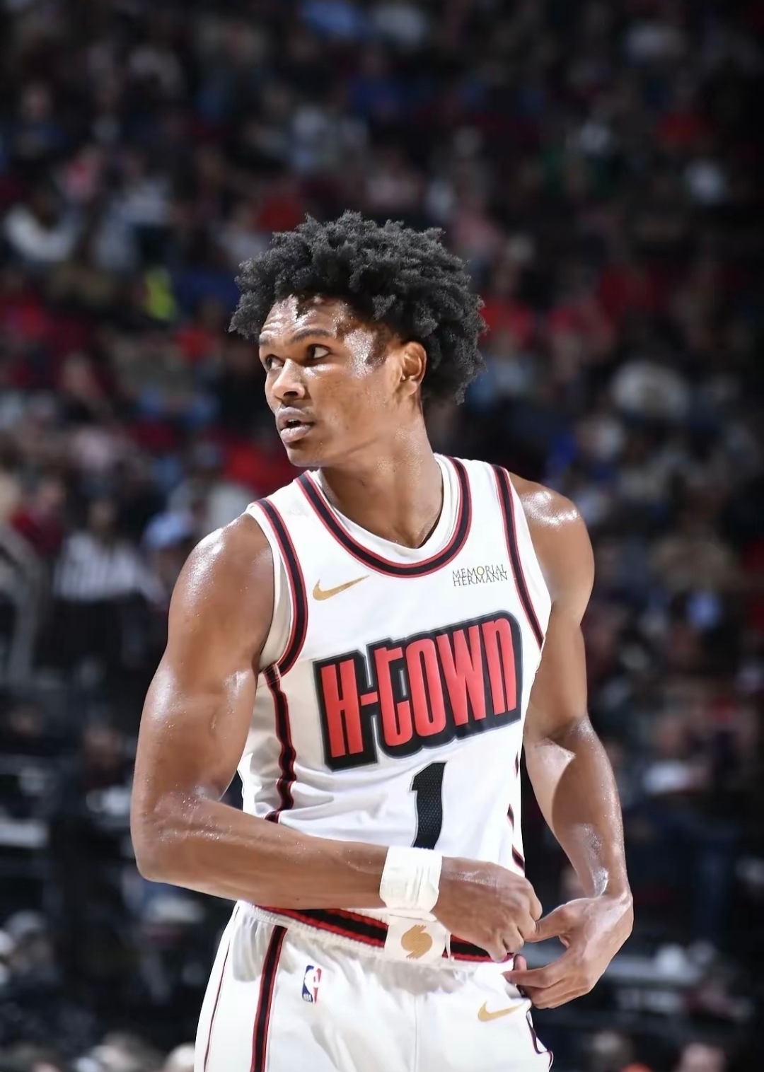 包含休斯敦火箭迎社区盾关键赛;加时末段迎来里程碑;球迷炸锅;纪律约束更严格的词条 包含休斯敦火箭迎社区盾关键赛;加时末段迎来里程碑;球迷炸锅;纪律约束更严格的词条