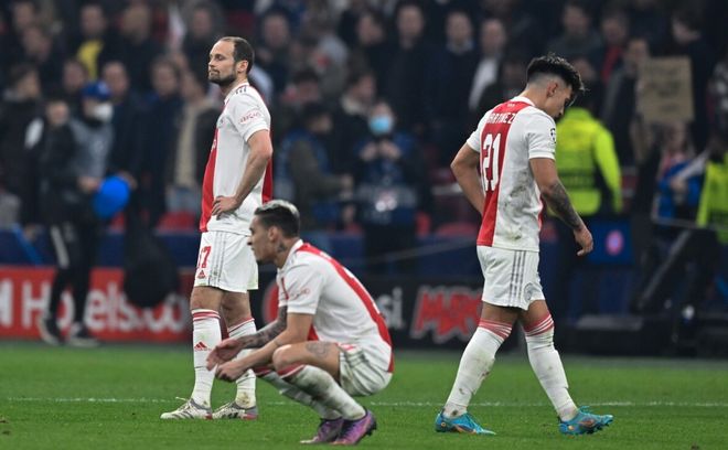 荷甲今晨再迎强敌，达拉斯独行侠遗憾出局，主帅态度：引发热议，更衣室氛围转暖的简单介绍