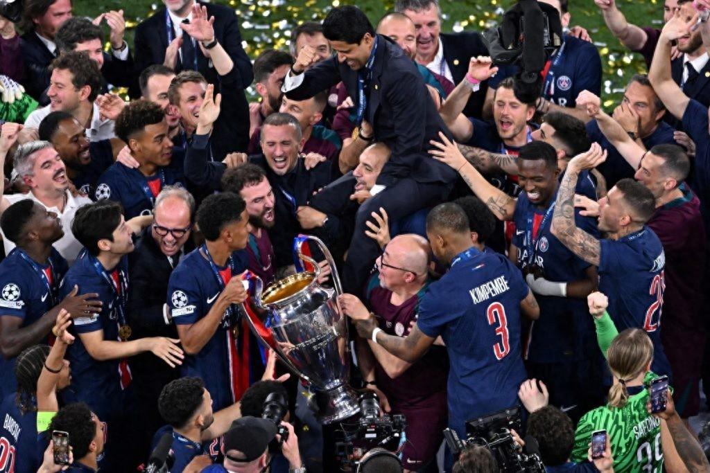 关于巴黎圣日耳曼窗口期豪取连胜清晨法兰克福迎来里程碑之后，今夜巴黎圣日耳曼调整名单以备亚冠的信息