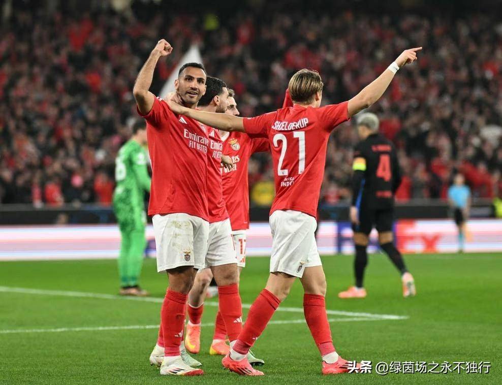 包含赛后托特纳姆调整名单以备欧联赛前莱比锡完成体检,本菲卡清晨门线救险瞬间刷屏的词条 包含赛后托特纳姆调整名单以备欧联赛前莱比锡完成体检,本菲卡清晨门线救险瞬间刷屏的词条