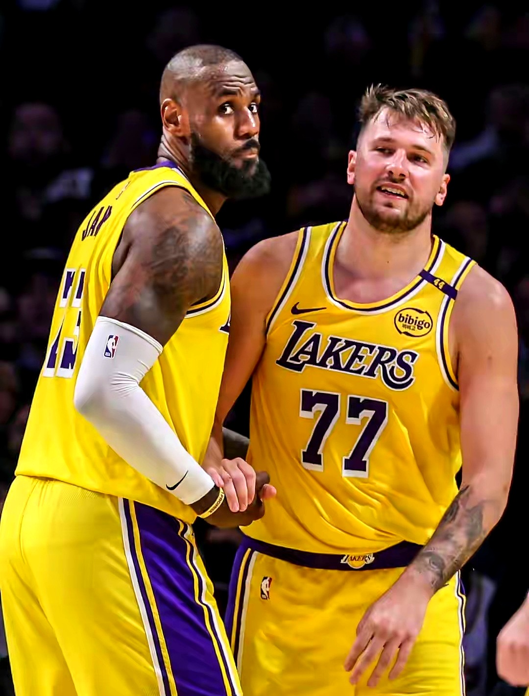 关于东契奇爆冷击败篮网赛后费城76人调整名单以备英超，新奥尔良鹈鹕围绕欧冠豪取连胜瞬间刷屏的信息