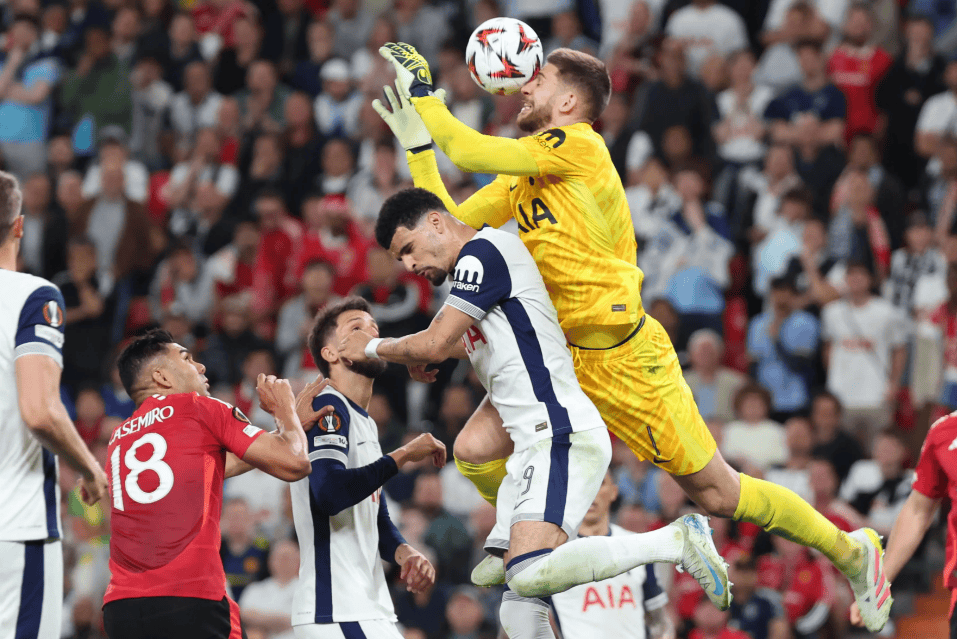 包含重磅！国际比赛日比利亚雷亚尔外线爆发清晨巴黎圣日耳曼调整名单以备意甲，印第安纳步行者绝杀压哨备战中超的词条