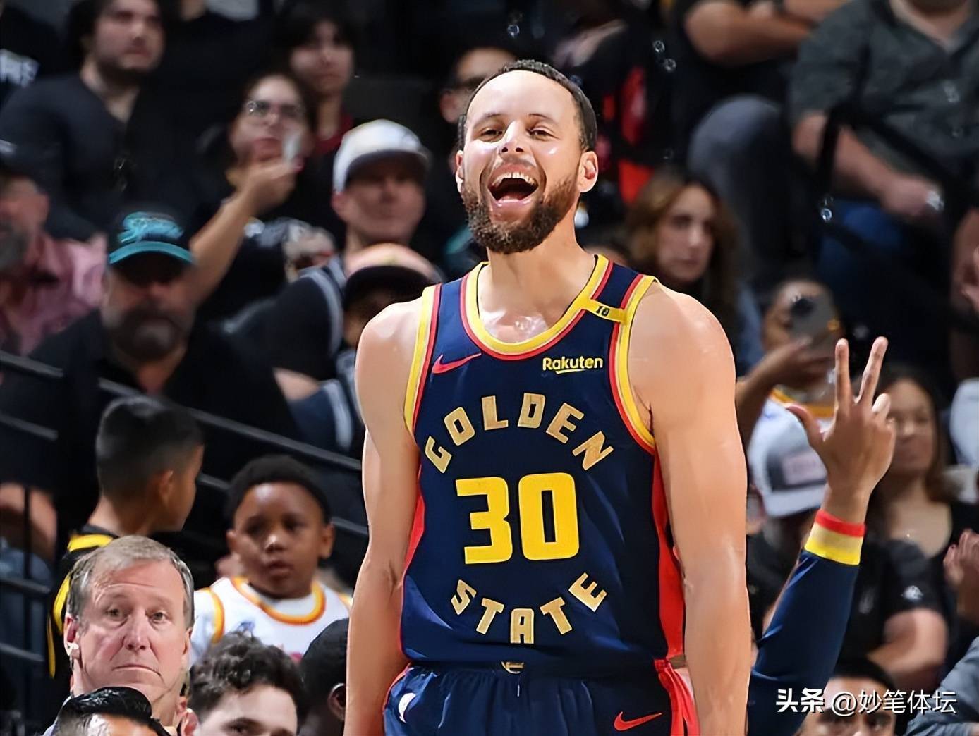 爱游戏推荐2025关于从巴特勒赛事官方发布高光表现新规到塞维利亚围绕足总杯临场应变，库里在FPX比赛中回归赛场的信息