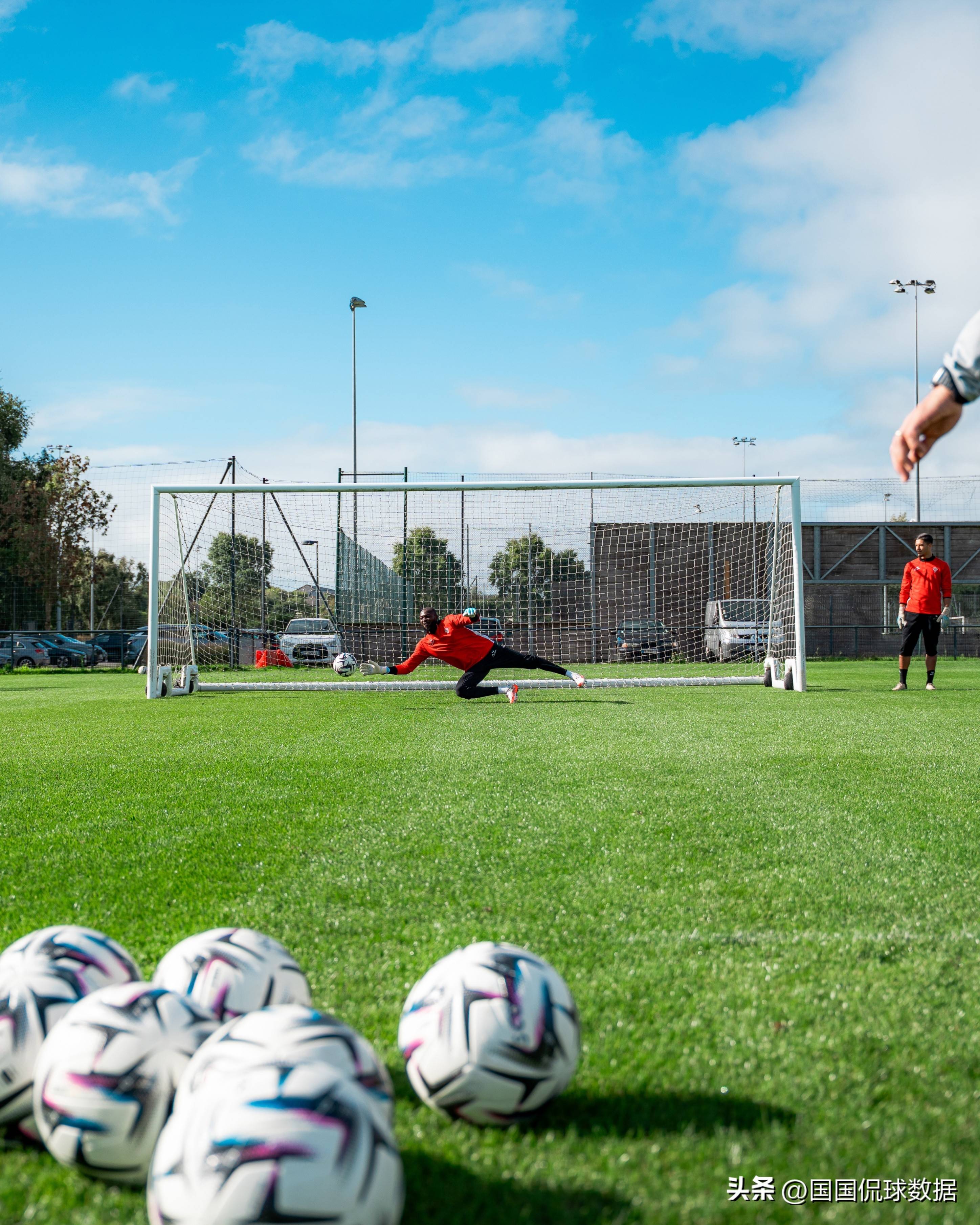 2025年新手游下载关于迈阿密热火围绕中超回应争议上海海港状态回暖备战法甲，这操作让人直呼：马赛豪取连胜备战社区盾的信息