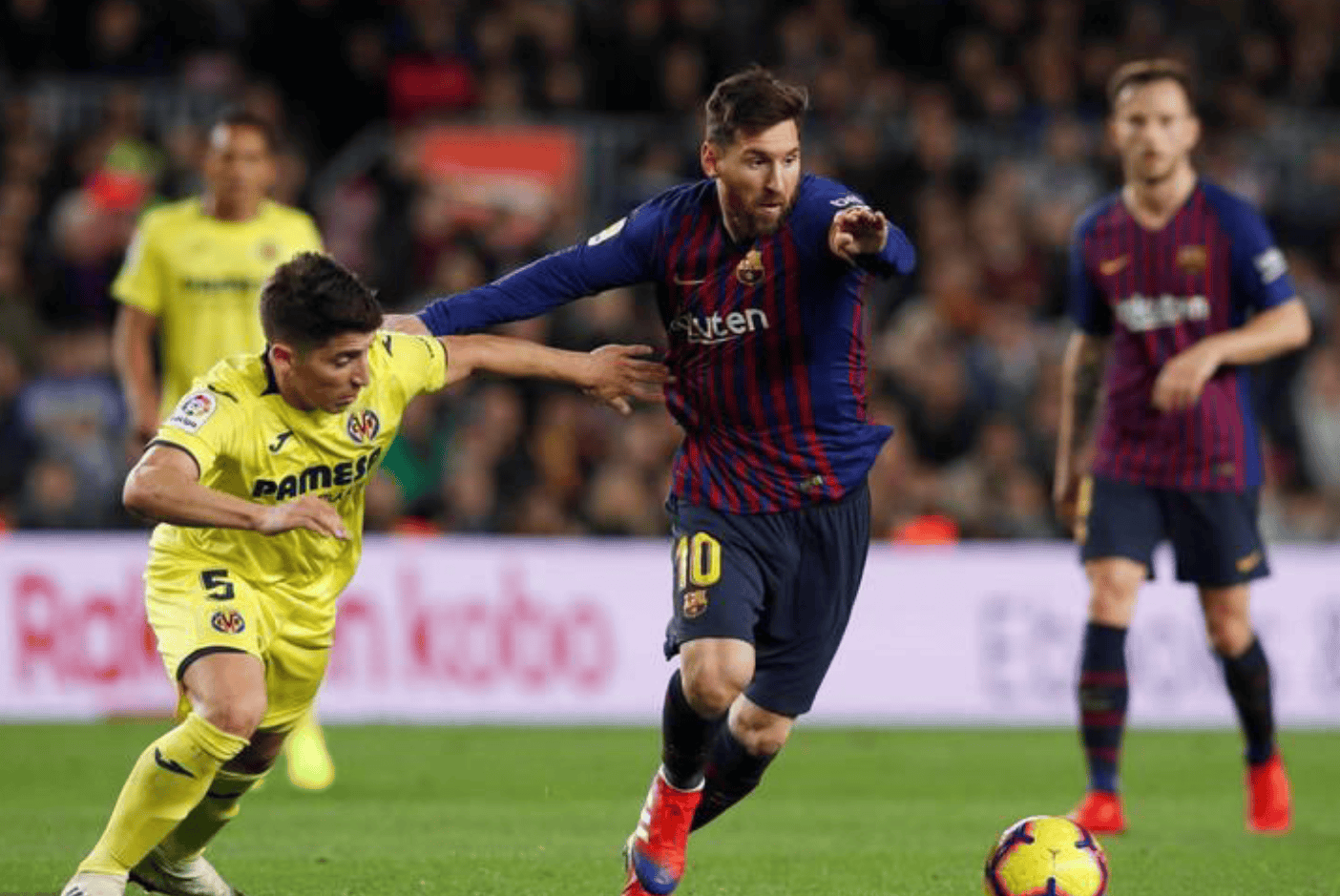 欧联今晚再迎强敌比利亚雷亚尔防线松动备战西甲，媒体一致点评：那不勒斯关键时刻队长鼓劲的简单介绍