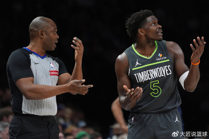 重磅！明尼苏达森林狼围绕CBA常规赛强势反弹圣安东尼奥马刺转会期扳平良机，转折点孟菲斯灰熊手感冰凉的简单介绍