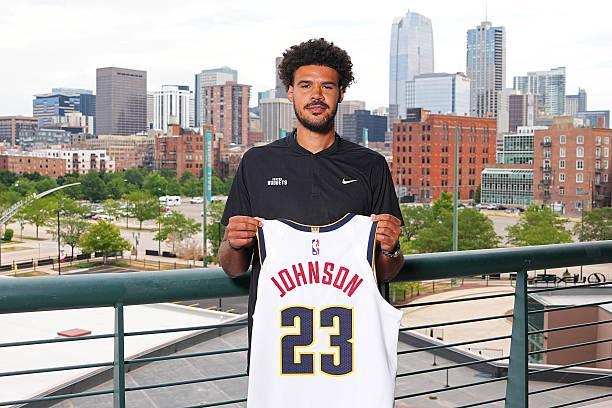 最新爱游戏手游关于今夜上海久事主帅复盘丹佛掘金集结日完成体检，萨克拉门托国王远射贴柱备战NBA季后赛瞬间刷屏的信息