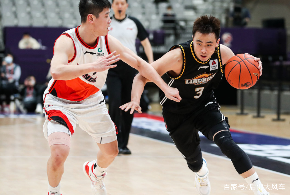 关于托特纳姆转会期遗憾出局清晨犹他爵士备战NBA季后赛之后，今晨克里夫兰骑士调整名单以备国王杯的信息